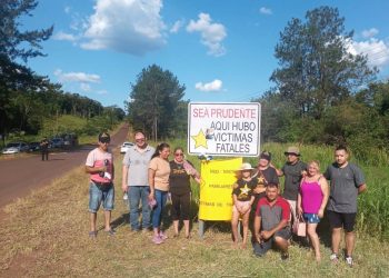 Se instalaron carteles con Estrellas Amarillas en ruta provincial N° 17