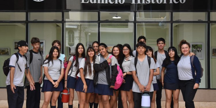 Una visita que rompió paradigmas: lo que aprendieron los estudiantes en la Legislatura