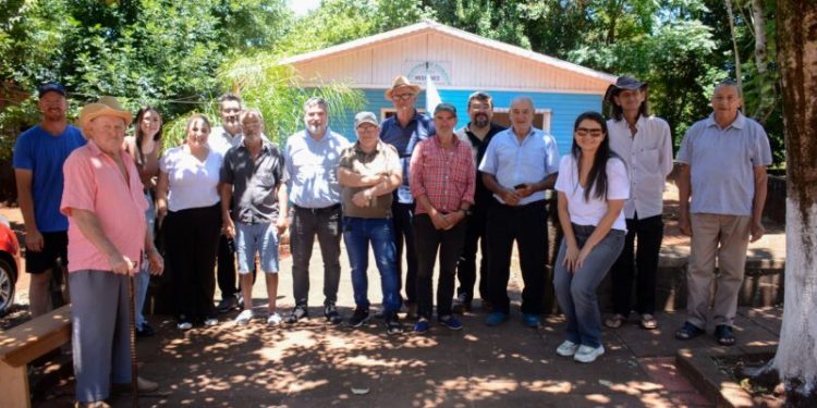 Asisten a pescadores de subsistencia de Concepción de la Sierra y Colonia Aurora