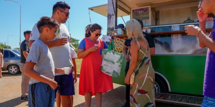 Se realizó la promoción “Yaboty Verano 2025” en el ingreso a Misiones