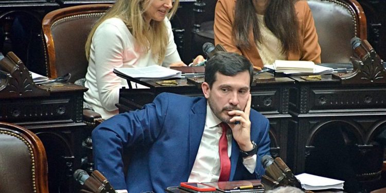 Escándalo en la Aduana de Iguazú: denuncian aprietes de Arjol para cubrir casos de corrupción