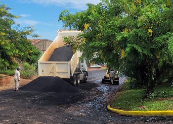 Vialidad Misiones avanza con el pavimento urbano en Campo Grande