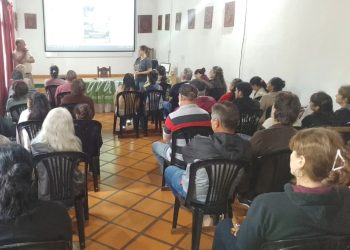 Capacitación sobre huerta agroecológica y entrega de kits en Apóstoles