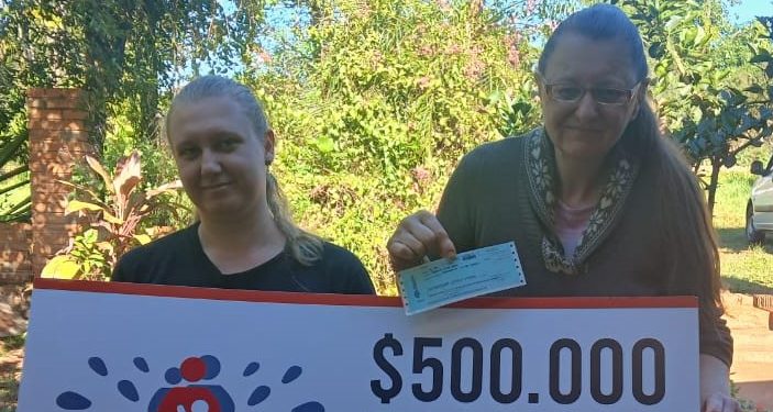 Garuhapé: entregaron premio a ganadora del Desafío Confort