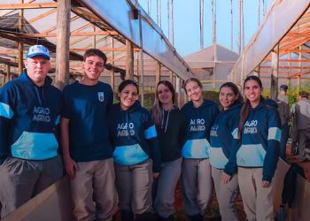 Más de 40 personas participaron en San Vicente de la jornada técnica sobre producción hidropónica