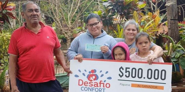 El Alcázar: entregaron premio a ganadora del Desafío Confort