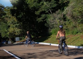 Biciturismo, un recorrido para descubrir el Camino del Cerro
