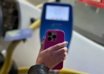 Mercado Pago ahora sirve para pagar el colectivo: cómo funciona el sistema y en qué ciudades se puede usar