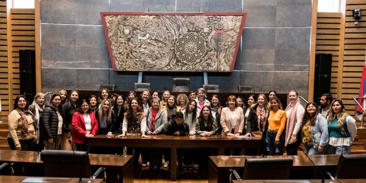 Concejales renovadoras de distintas localidades visitaron la Legislatura y valoraron la experiencia institucional