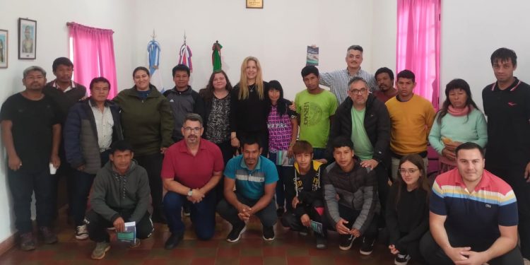 Capacitaciones sobre Boleta Única Papel alcanzaron a referentes de más de 18 comunidades Mbya Guaraní en San Ignacio