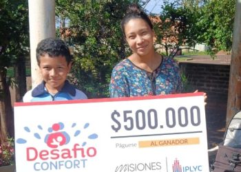 Posadas: entregaron premio a ganadora del Desafío Confort