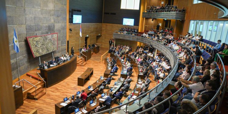 Passalacqua: el Presupuesto expresa la racionalidad del modelo que Misiones cultiva desde hace años