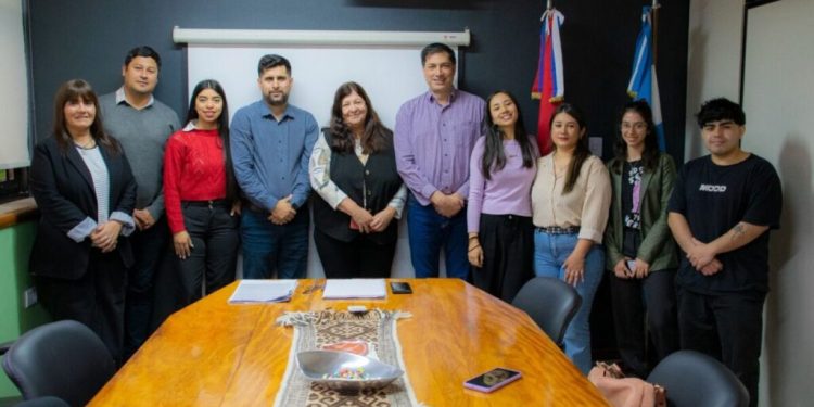 Estudiantes del Colegio Superior Martín de Moussy realizarán prácticas profesionalizantes en el Ministerio de Ecología