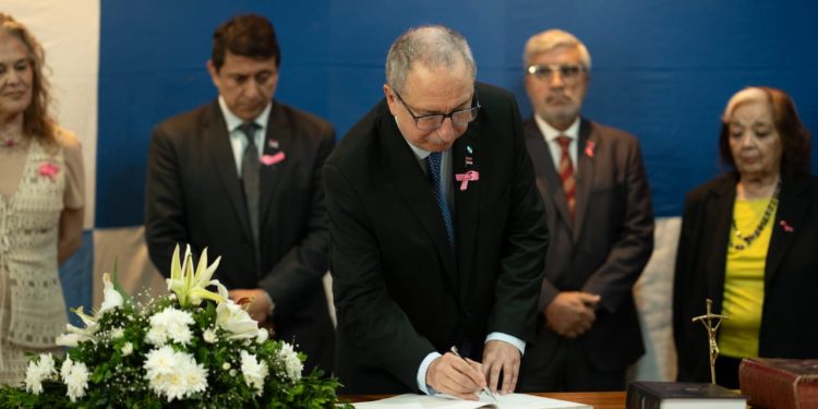 Passalacqua acompañó la asunción de Valeria Fiore Cáceres como ministra del Superior Tribunal de Justicia