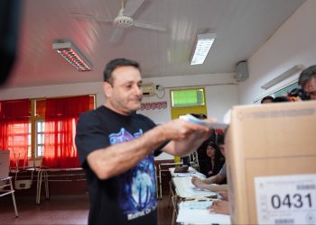 Herrera Ahuad agradeció a la militancia y se solidarizó con los familiares de las víctimas de la tragedia en Campo Viera