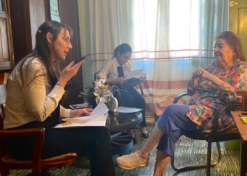 Estudiantes del Santa María visitaron a la escritora Rosita Escalada Salvo