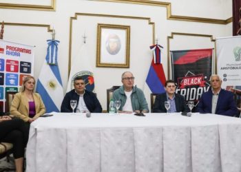 Aristóbulo presentó su Black Friday con importantes descuentos y cuotas sin interés