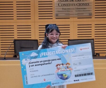 El programa “Alrededor de Iberoamérica” premió a una estudiante de Itaembé Miní por su proyecto ambiental