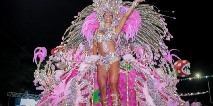 Imperial Samba Show se consagró ganadora de los Carnavales 2026 en San Javier
