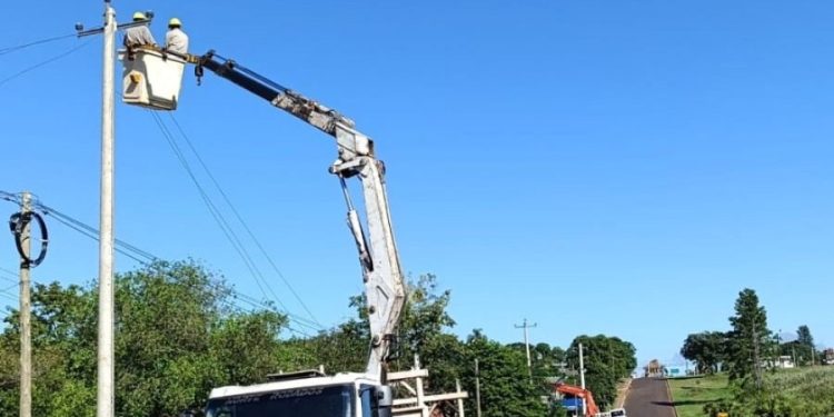 Energía de Misiones amplía la infraestructura eléctrica y fortalece el servicio en San Ignacio