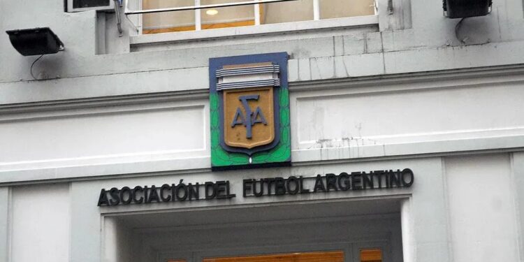 Yerba mate y la AFA: senadores del misionerismo también pidieron revisar el auspicio de una marca brasileña a la Selección