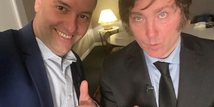 Declara un testigo clave en la causa Adorni: quién es y por qué podría complicar al jefe de Gabinete