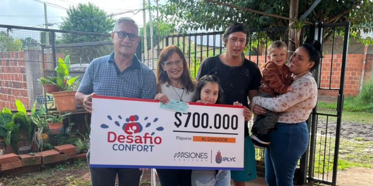 Posadas: entregaron premio a ganadora del Desafío Confort