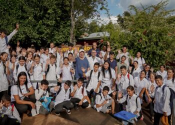 El Soberbio: Passalacqua destacó la educación y la conectividad como ejes del desarrollo en la «Misiones profunda»