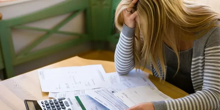 La mora de las familias volvió a crecer y casi 6 millones de personas están en atraso