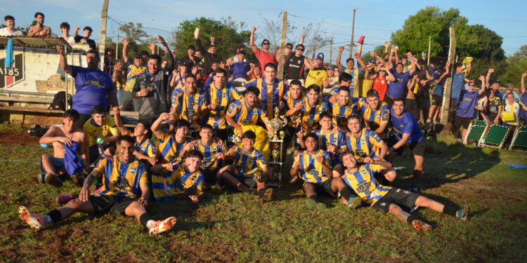 Atlético Iguazú se consagró campeón del Apertura 2026 de la Liga Regional Obereña