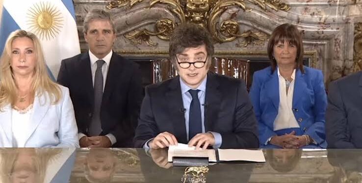 Milei anunció sanciones para empresas que operen en Malvinas y la construcción de una base en Tierra del Fuego
