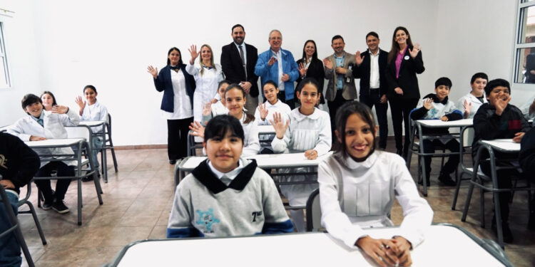 «Trabajamos en conjunto con Passalacqua para solucionar los problemas de la gente», destacó el intendente de Alem