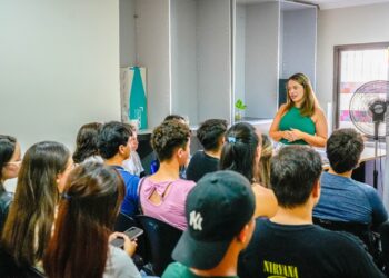 El programa Explorá tu Futuro acerca orientación vocacional a las escuelas