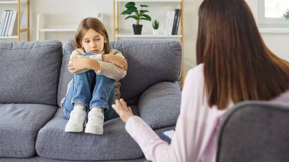 Salud mental infantojuvenil: jornadas de con charlas, controles sanitarios y talleres en la provincia