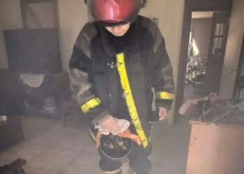 Posadas: Se olvidó una olla sobre la hornalla encendida y los Bomberos intervinieron antes de que se incendiara la casa
