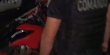 Chocó abandonó la moto y descubrieron que había sido robada en Buenos Aires
